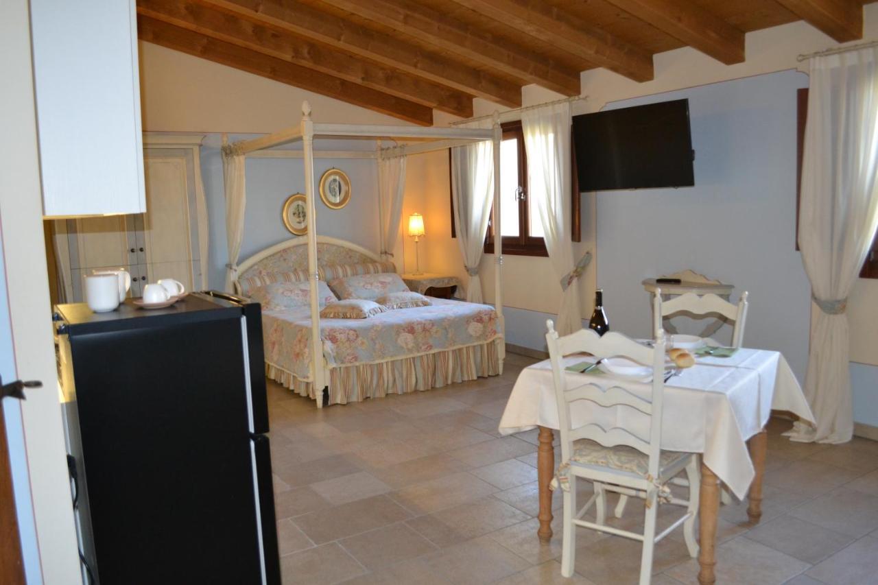 Agriturismo Otto Ducati D'Oro Isola della Scala Exteriör bild