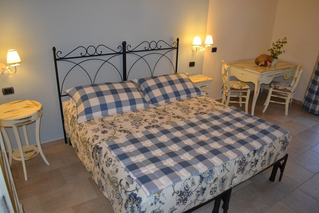 Agriturismo Otto Ducati D'Oro Isola della Scala Exteriör bild