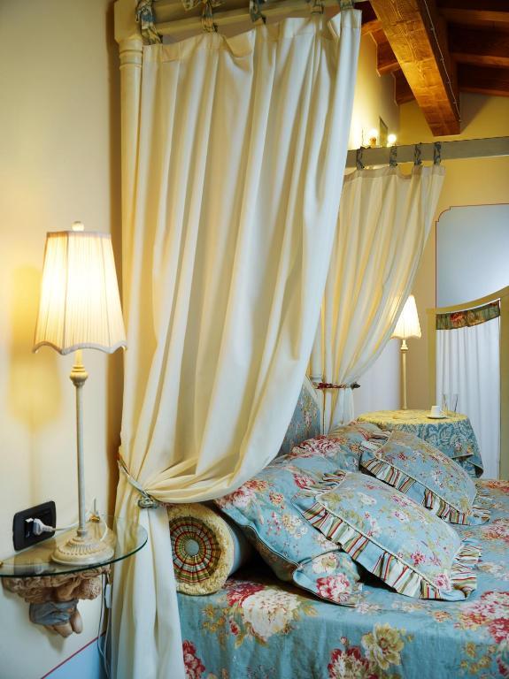 Agriturismo Otto Ducati D'Oro Isola della Scala Exteriör bild
